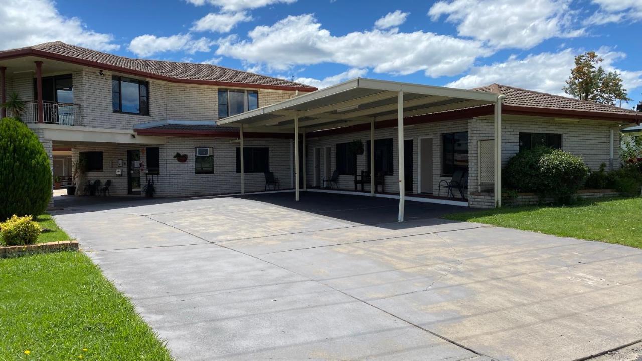 Sapphire City Motor Inn Inverell Exterior foto