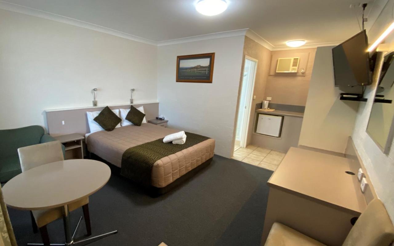 Sapphire City Motor Inn Inverell Exterior foto