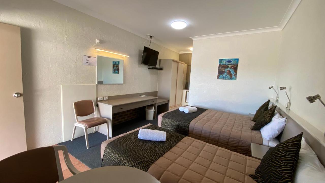 Sapphire City Motor Inn Inverell Exterior foto
