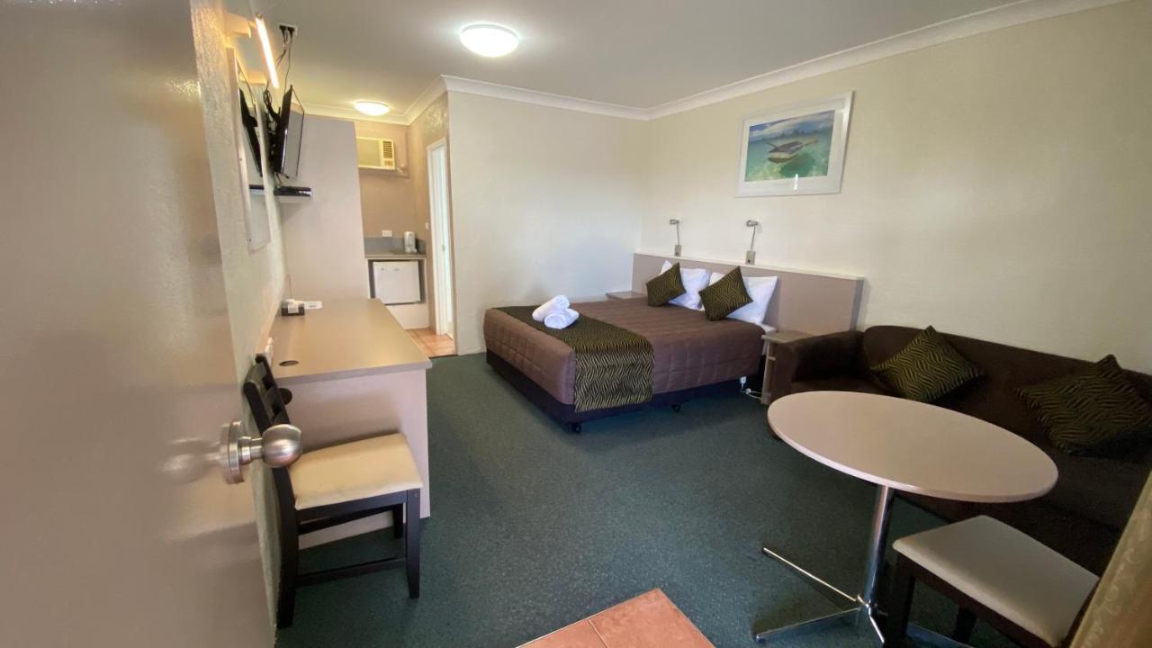 Sapphire City Motor Inn Inverell Exterior foto
