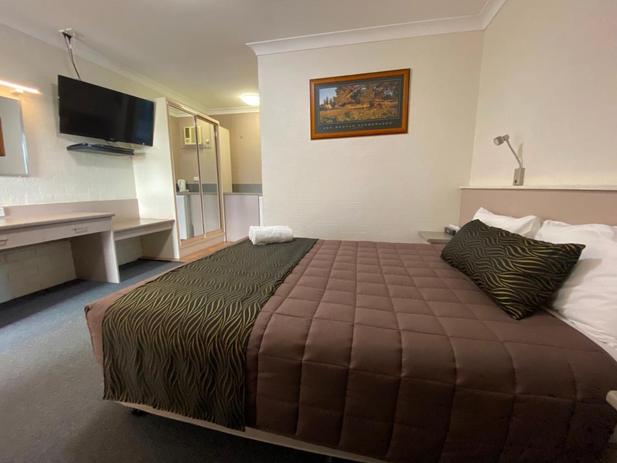 Sapphire City Motor Inn Inverell Exterior foto
