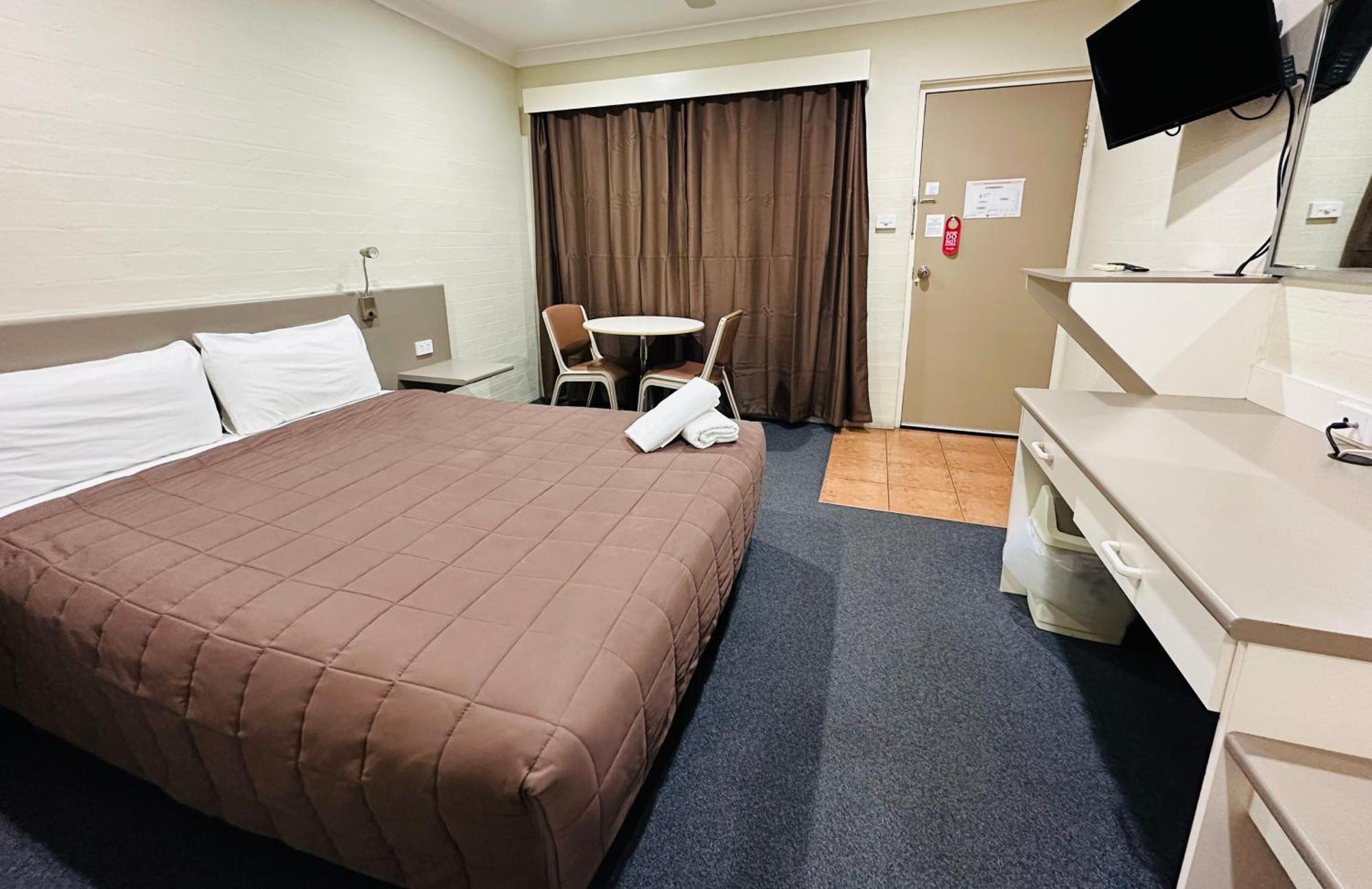 Sapphire City Motor Inn Inverell Exterior foto