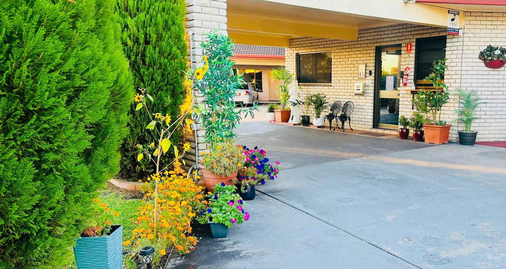 Sapphire City Motor Inn Inverell Exterior foto