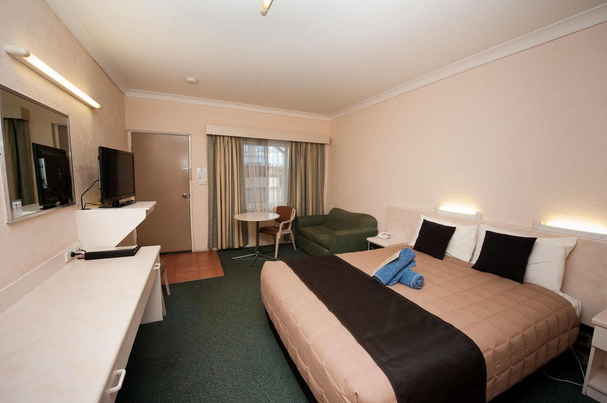 Sapphire City Motor Inn Inverell Exterior foto