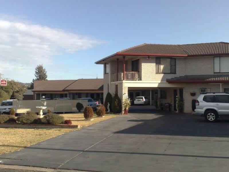 Sapphire City Motor Inn Inverell Exterior foto
